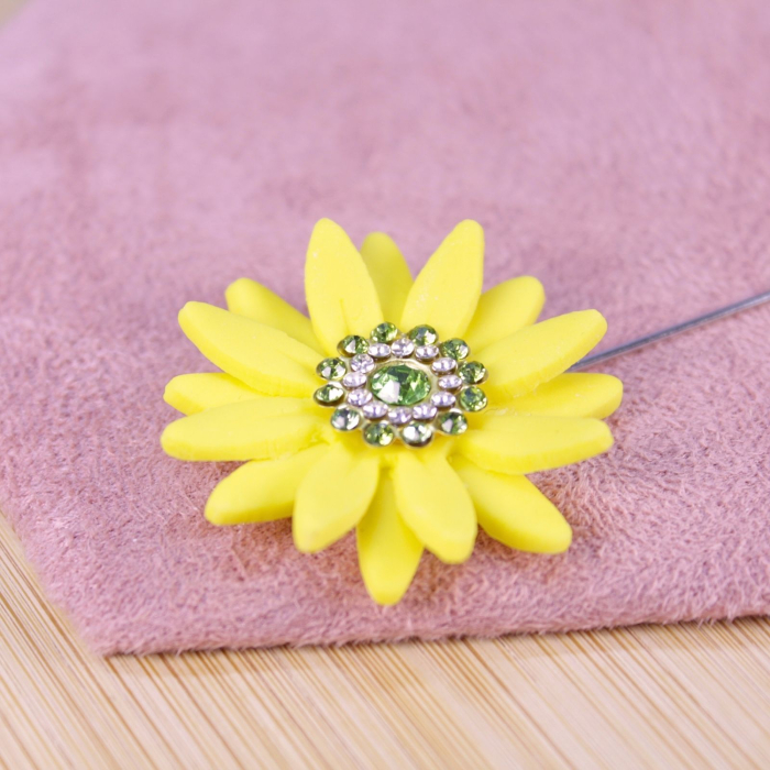 Brosa - Pin Margareta Galbena [3]