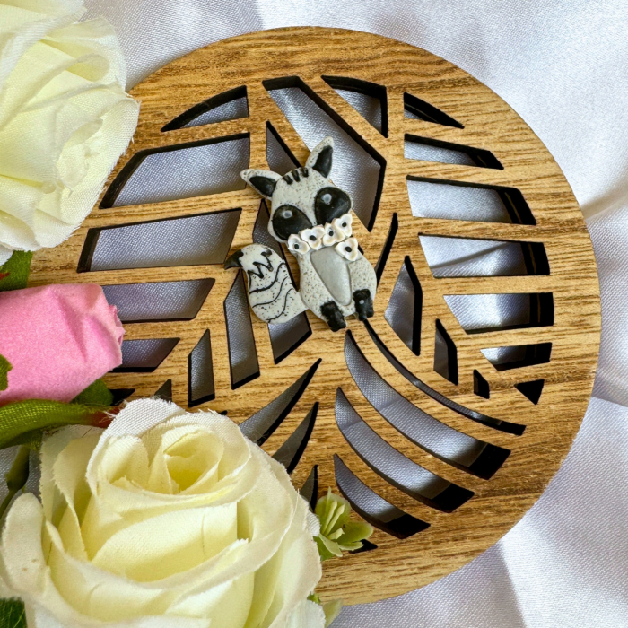 Brosa Raccoon gri, accesoriu jucaus [5]