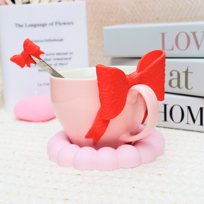 Cana Pink Life cu fundiță roșie și accesorii asociate [2]