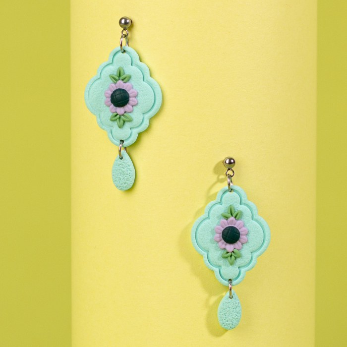 Cercei Amalia în nuanțe de turcoaz cu floare mov [2]