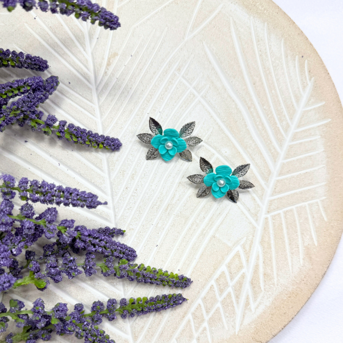 Cercei Azura albastri cu design floral [4]