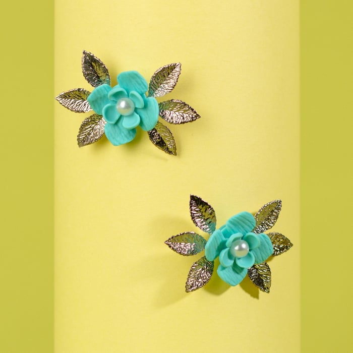 Cercei Azura albastri cu design floral [2]