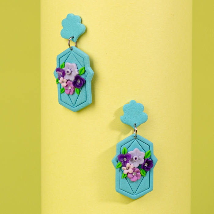 Cercei Bizel albastru cu flori delicate [2]