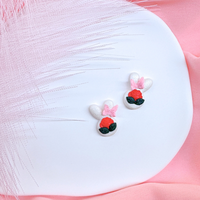 Cercei albi Rose Bunny cu design pascal [2]