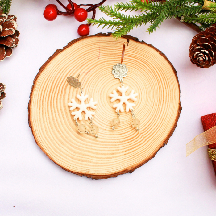 Cercei SnowFlake cu mărgele delicate albe [4]