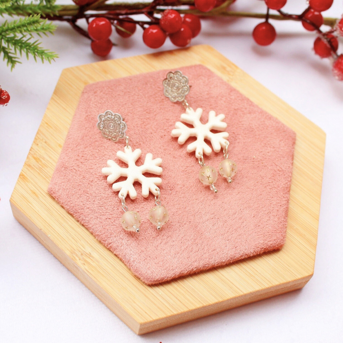 Cercei SnowFlake cu mărgele delicate albe [3]