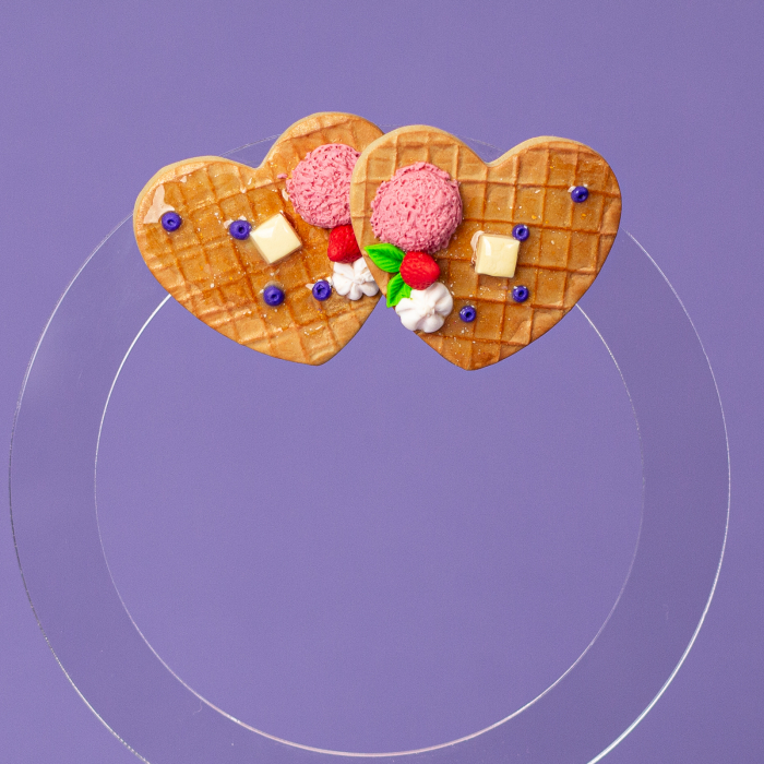 Cercei Sweet Waffle cu detalii maro [2]