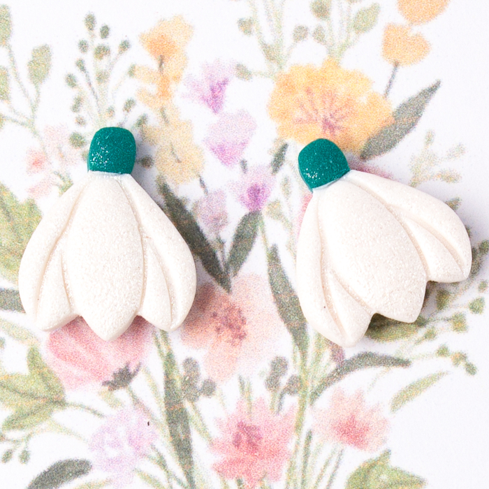 Cercei Tiny Ghiocei albi detaliati [2]