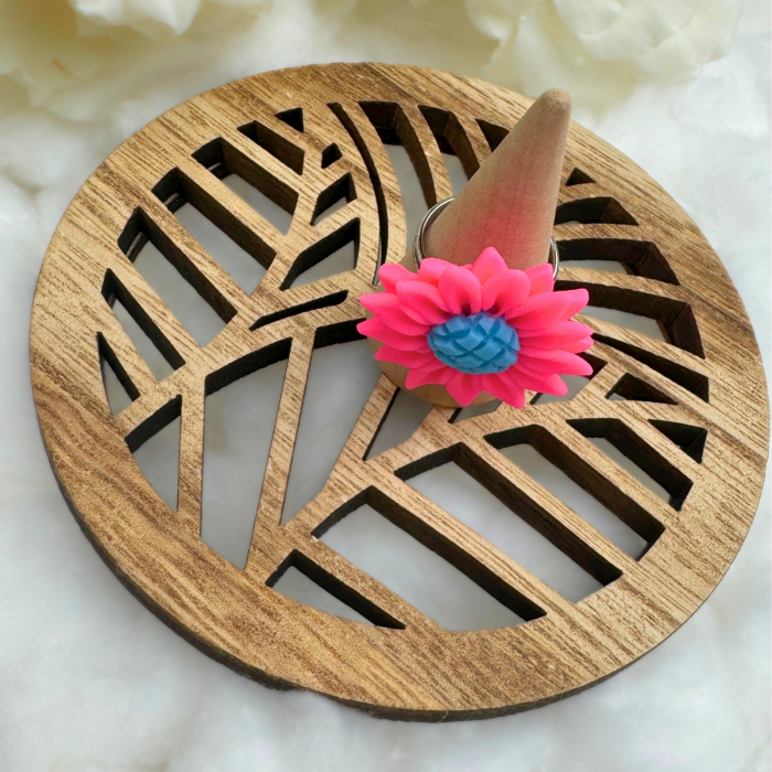 Inel Fluorescent Roz cu Design Floral [5]
