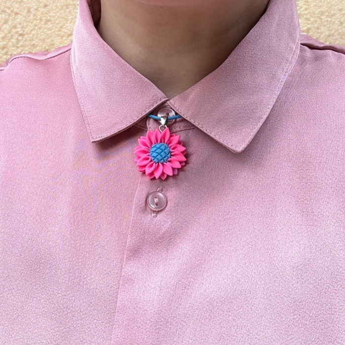Lănțișor roz cu floare fluorescentă [7]