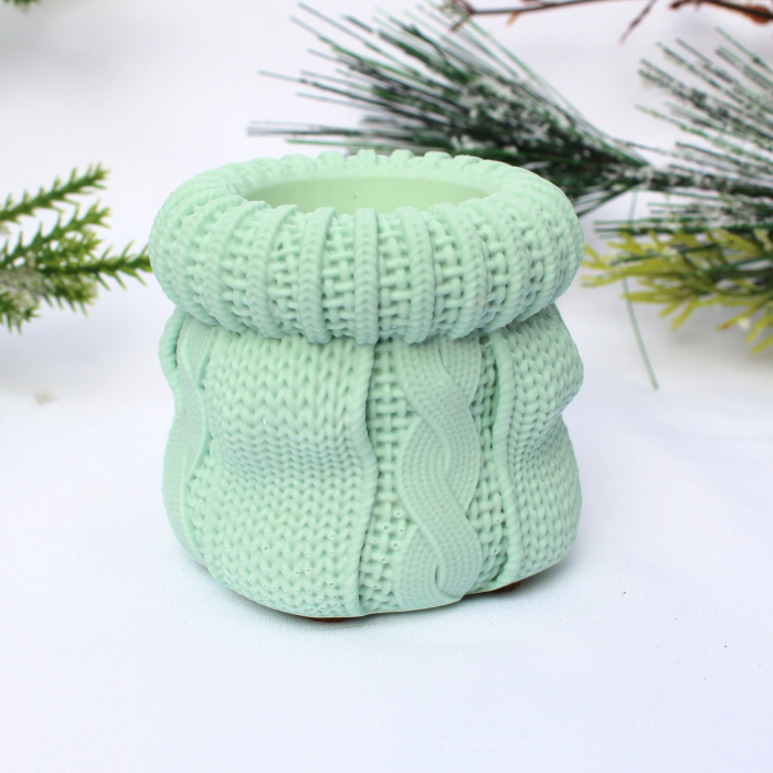Lumanare Cozy Wine verde cu design elegant [4]
