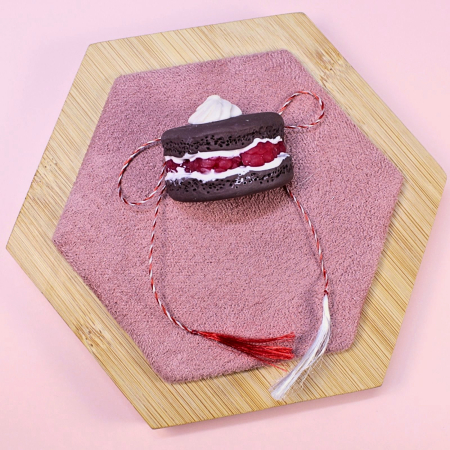 BROSE - Broșă Macarons maro cu detalii delicate