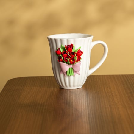 COLECTIE - Cana - Buchet cu Lalele Rosii