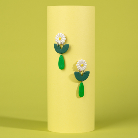 Cercei Lungi - Cercei Dancing Daisy albi cu design floral