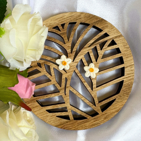 Cercei Studs - Cercei Mini Narcise albi cu model floral primăvăratic