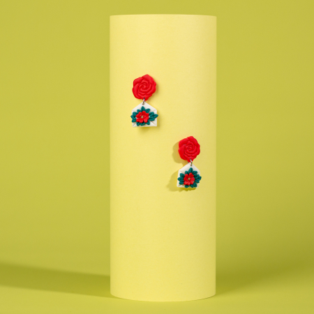 Cercei Medii - Cercei Plic cu Flori Rosii