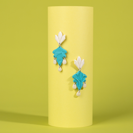 Primavara - Cercei Turquoise lungi cu accente de turcoaz