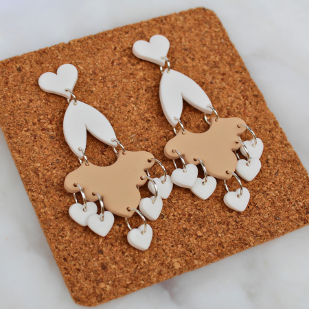 Cercei Valentine Hearts crem cu design artistic [2]