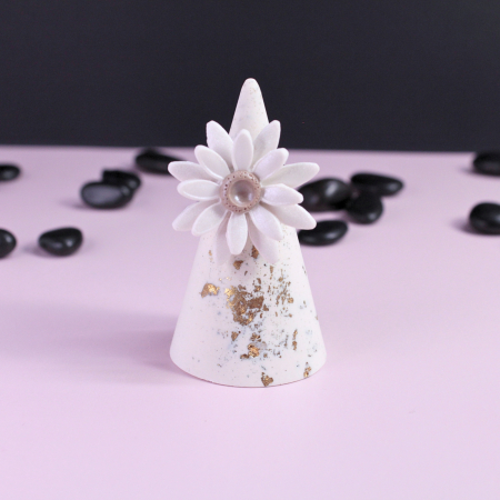 INELE - Inel - Lyvion