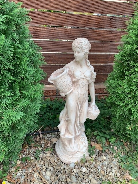 Statue Levice Piccola [2]