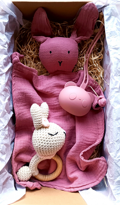 Set cadou - Jucarie dentitie crosetata Elefant - muselina mustar - suport silicon suzeta [1]