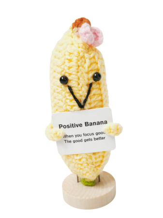 Figurina cu mesaj pozitiv - Figurina crosetata Banana amuzanta, cu mesaj pozitiv