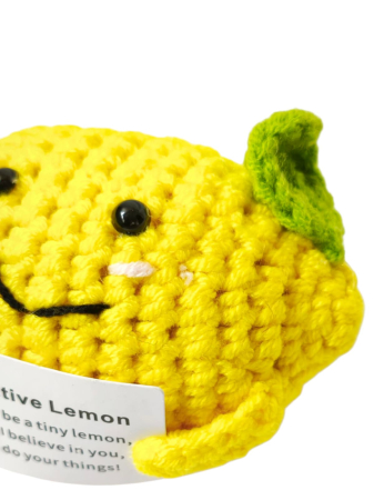 Figurina crosetata Lamaie amuzanta, cu mesaj pozitiv [1]