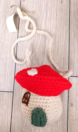 Gentuta crosetata "Casuta ciupercuta" [1]