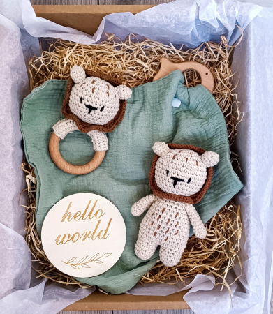 Seturi cadou - Set cadou jucarie crosetata Leu + jucarie dentitie crosetata Leu + muselina verde