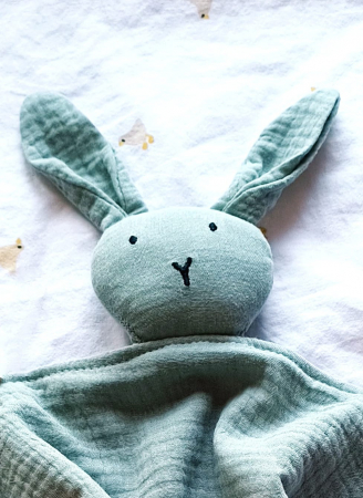 Set cadou - Jucarie dentitie crosetata Elefant - muselina mustar - suport silicon suzeta [1]