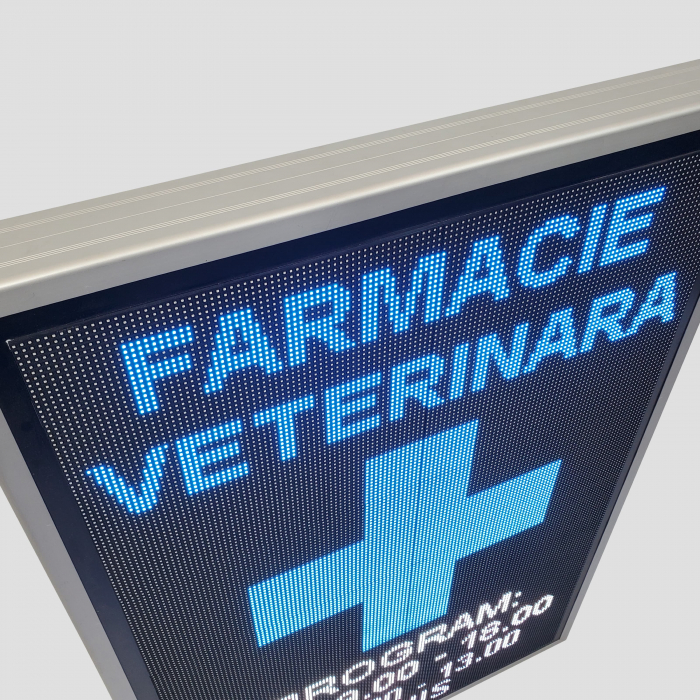Reclama luminoasa LED 730mm x 1050mm P5 pentru CABINETE VETERINARE [9]