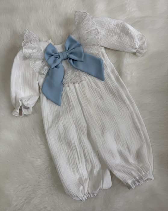 Salopetă din Muselină Irinel, cu Fundă Bleu și Dantelă [5]