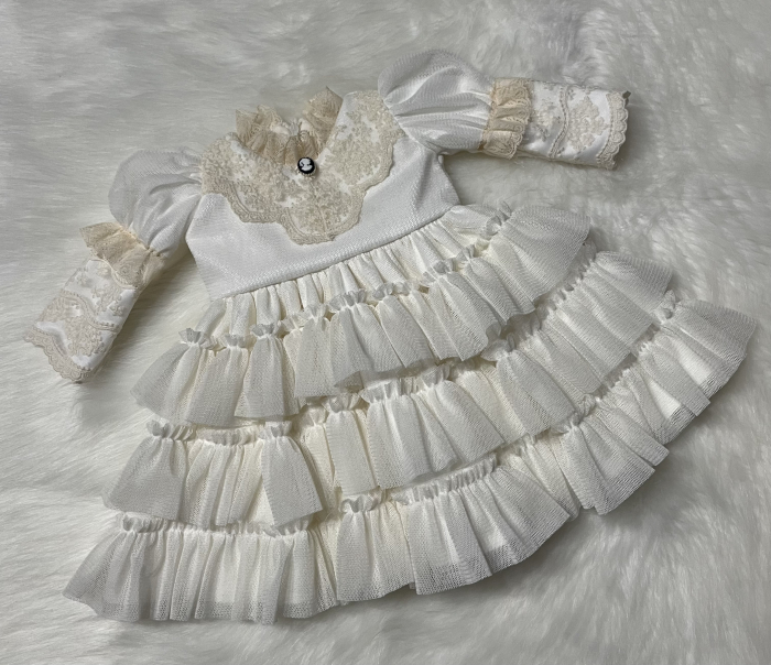 Rochita still romantic-victorian Grace [9]