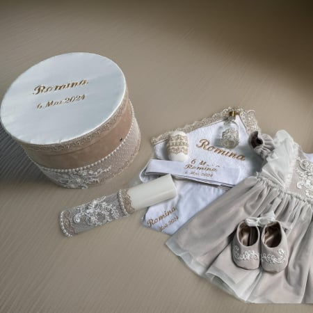 Set trusou botez personalizat Lucia [2]