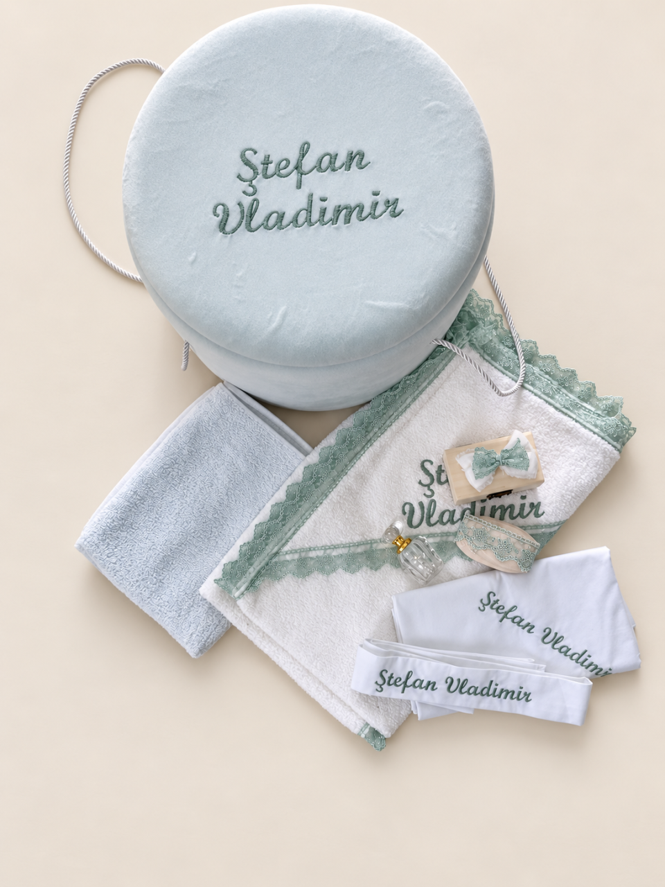 Trusou Botez Premium Personalizat 3D pentru Baieti din Muselină și Catifea – Crystalines [2]