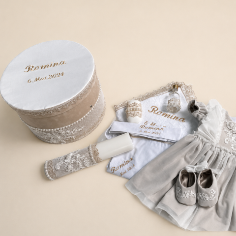 Trusouri botez fetite - Set trusou botez personalizat Lucia