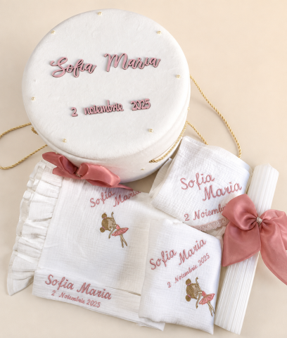 Set Trusou Botez Premium, cu lumanare, din Muselină și Catifea – Crystalines [3]