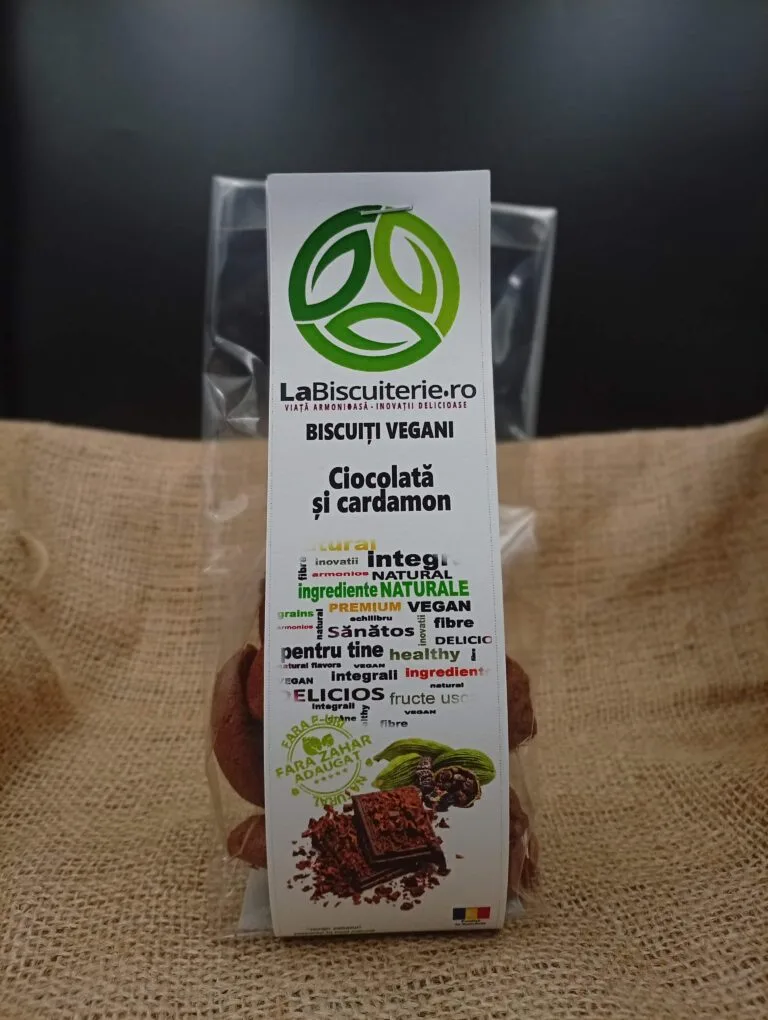 Biscuiți Vegani cu Ciocolată și Cardamom | 120g [1]