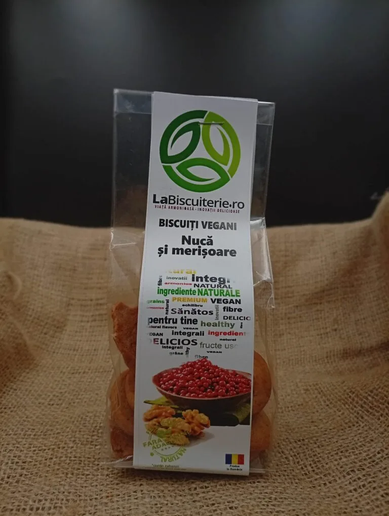 Biscuiti Vegani cu Nucă și Merișoare | 120g [1]