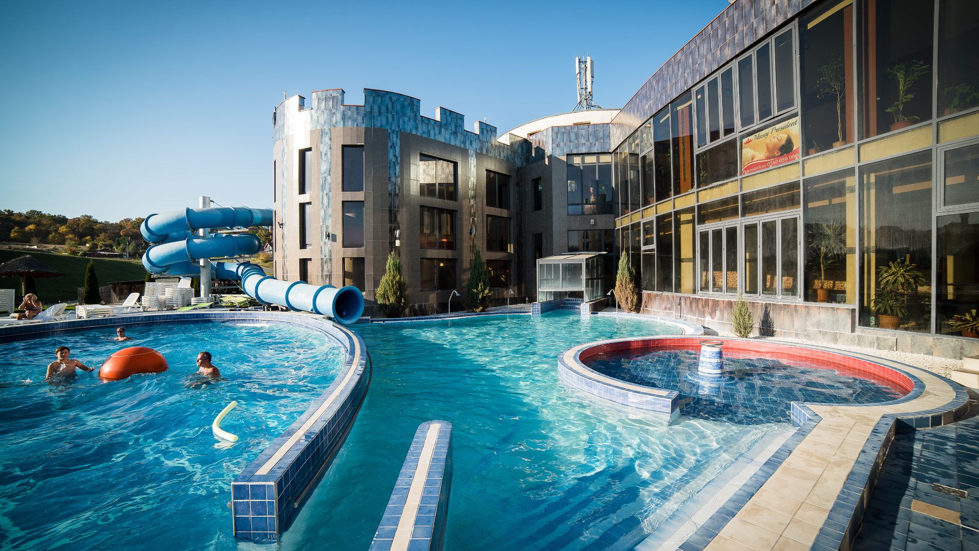 Top 5 aquapark-uri din România pe care merită să le vizitezi