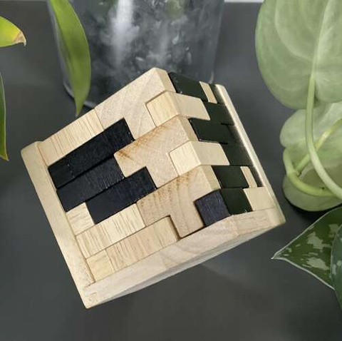 Cub logic din lemn 3D – Puzzle educativ din 52 piese în formă de T, joc de gândire pentru copii și adulți, antistres, 7x7x7 cm, lemn natural [8]