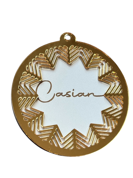 Glob personalizat cu nume – plexiglass auriu/argintiu oglindă și lemn – ornament elegant pentru bradul de Crăciun [2]