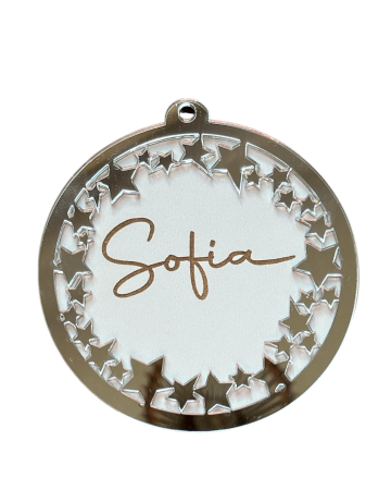 Glob personalizat cu nume – plexiglass auriu/argintiu oglindă și lemn – ornament elegant pentru bradul de Crăciun [1]