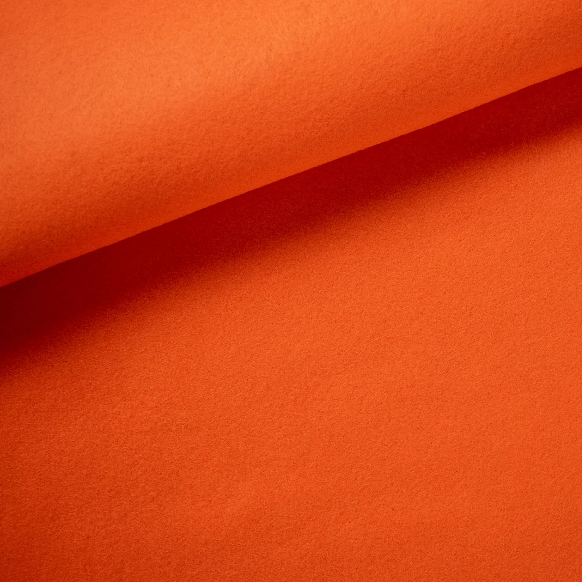 img-attr