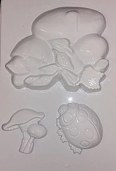 Modelare, Turnare - Matriță pentru turnat - Ciuperci și buburuză – Figurine din ipsos, praf ceramic, beton, piatră lichidă