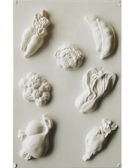 Artă Plastică - Matriță pentru turnat - Legume - decoruri de bucătărie, cadouri tematice sau activități creative pentru copii
