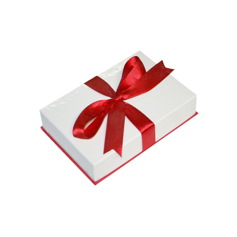 Cutie cu funda pentru bijuterii [1]