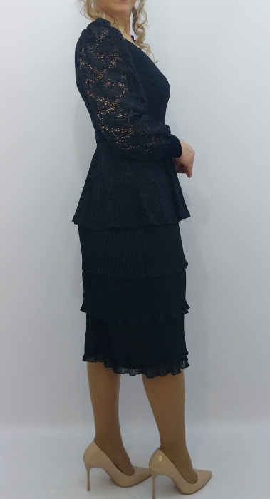ROCHIE MINOLA [3]