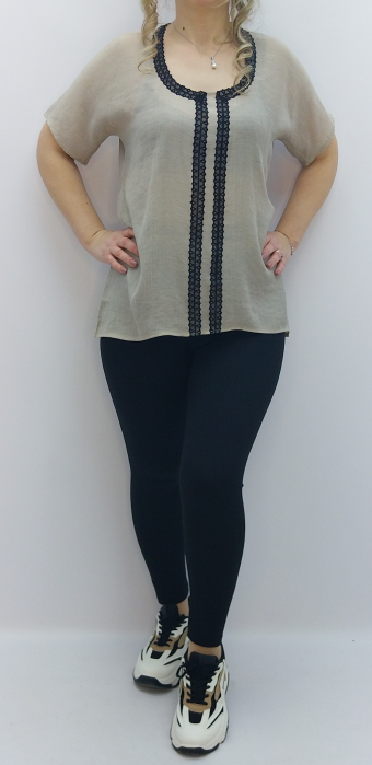 bluza-dama-bej-dantela-traditionala-eleganta-casual-romania-dadas-constanta.jpg [2]