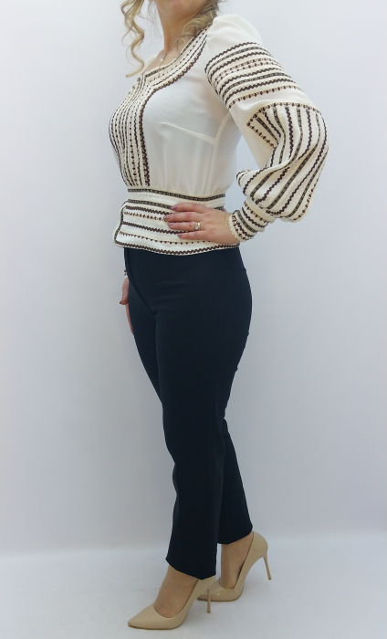 bluza-crem-broderie-traditionala-dadas-constanta.jpg [5]